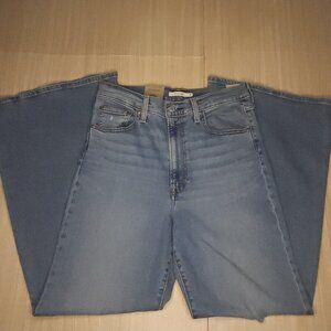 Levi's New Womens Ribcage Bell Distressed Light Wash Denim Jeans 31x32